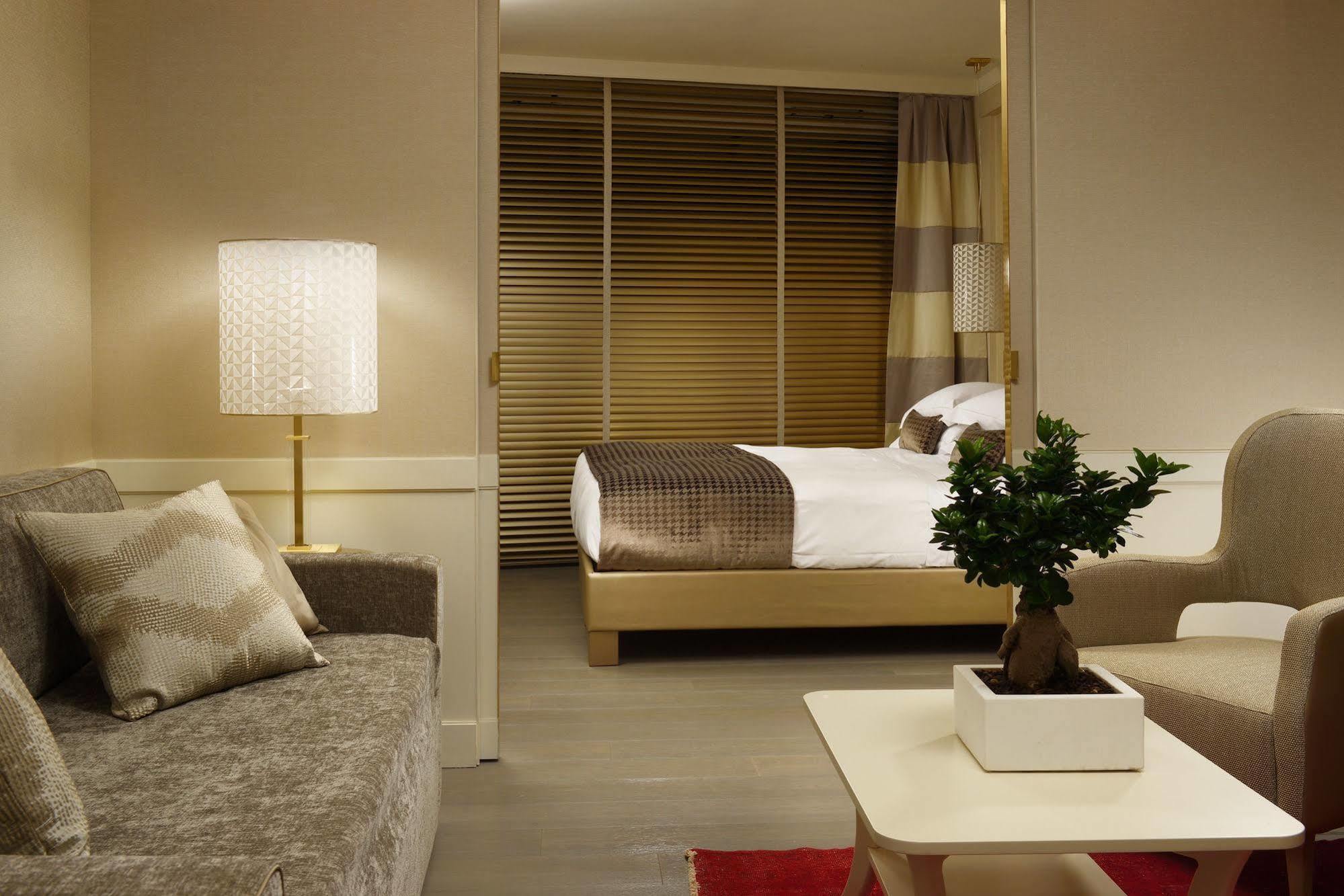 ปอนเต เวชชิโอ สวีทส์แอนด์สปา Hotel ฟลอเรนซ์ ภายนอก รูปภาพ